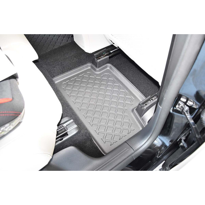 Alfombra de suelo Guardliner para Mercedes GLB (X247) SUV/5 11.2019-12.2025 full set (FS)