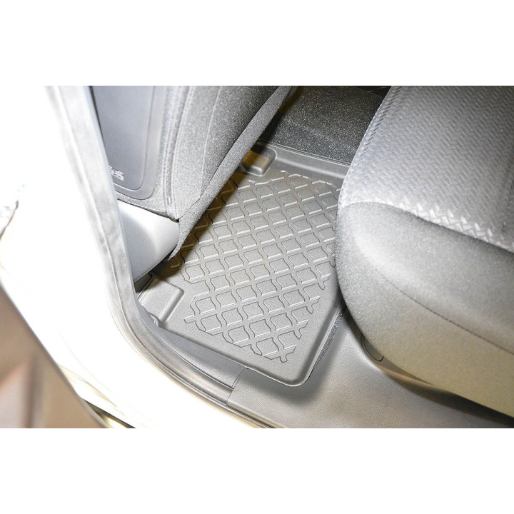 Guardliner floor mat for Mitsubishi Eclipse Cross SUV/5 01.2018- not for Plug-in Hybrid full set (FS)