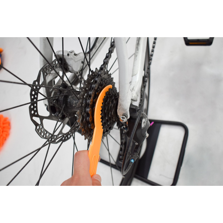 Kit completo di 8 pezzi per la pulizia della bicicletta