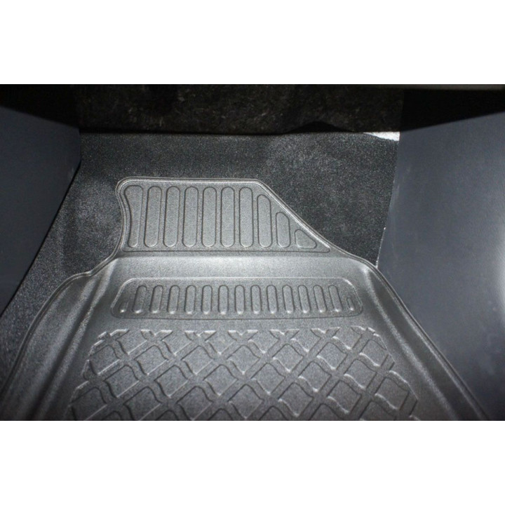 Vloermatten Guardliner voor Ssangyong Tivoli SUV/5 03.2015-2017 + Facelift 01.2018-2019/Ssangyong XLV SUV/5 08.2016-09.2019KGM T