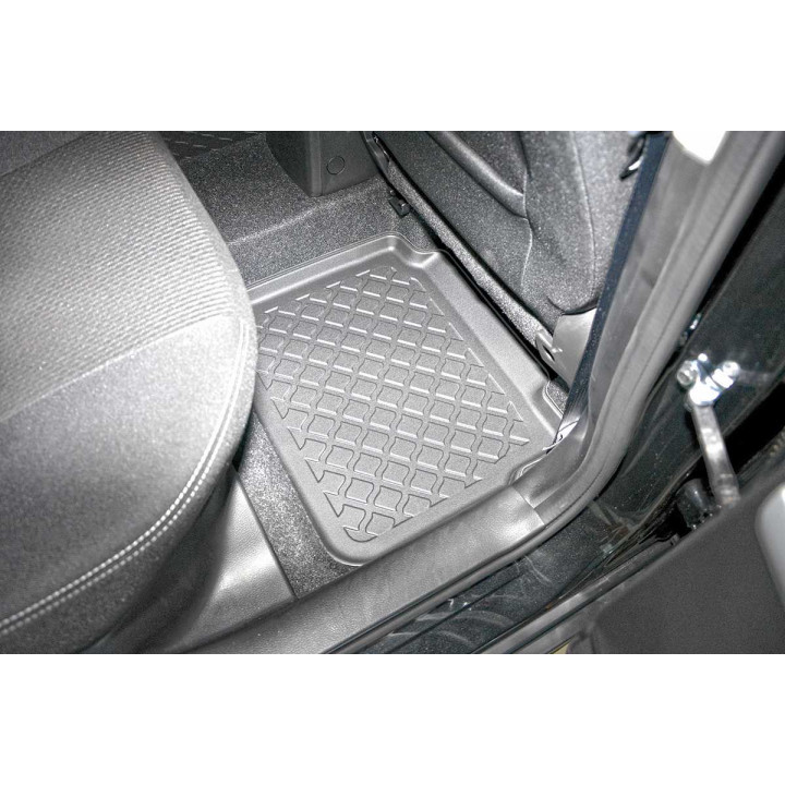 Tapis de sol Guardliner pour Suzuki SX-4 II S-Cross SUV/5 09.2013-2019