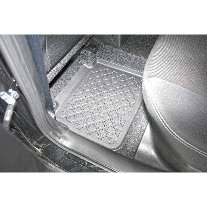 Tapis de sol Guardliner pour Suzuki SX-4 II S-Cross SUV/5 09.2013-2019