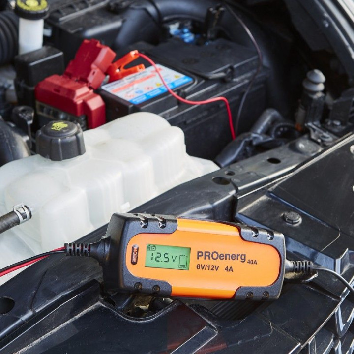 Charge maintainer 6/12V 4A PROenerg 40A