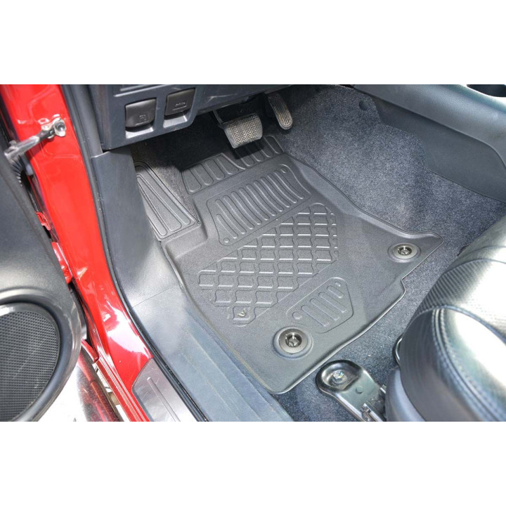 Bodenmatte Guardliner für Toyota Hilux 8th Generation + Facelift 2020 pick-up double cab 09.2016