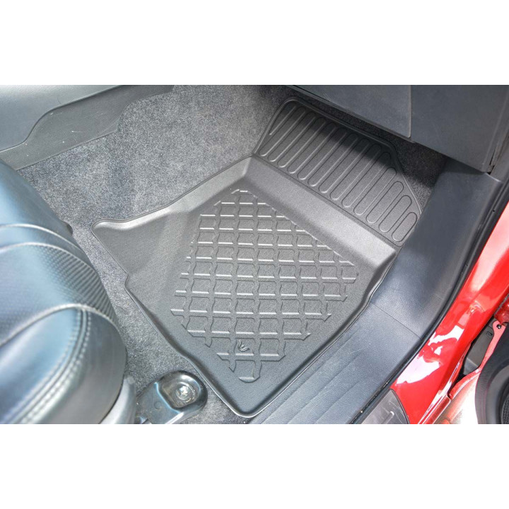 Tappetino Guardliner per Toyota Hilux 8th generation + Facelift 2020 pick-up double cab 09.2016