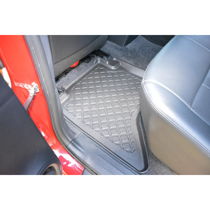 Bodenmatte Guardliner für Toyota Hilux 8th Generation + Facelift 2020 pick-up double cab 09.2016