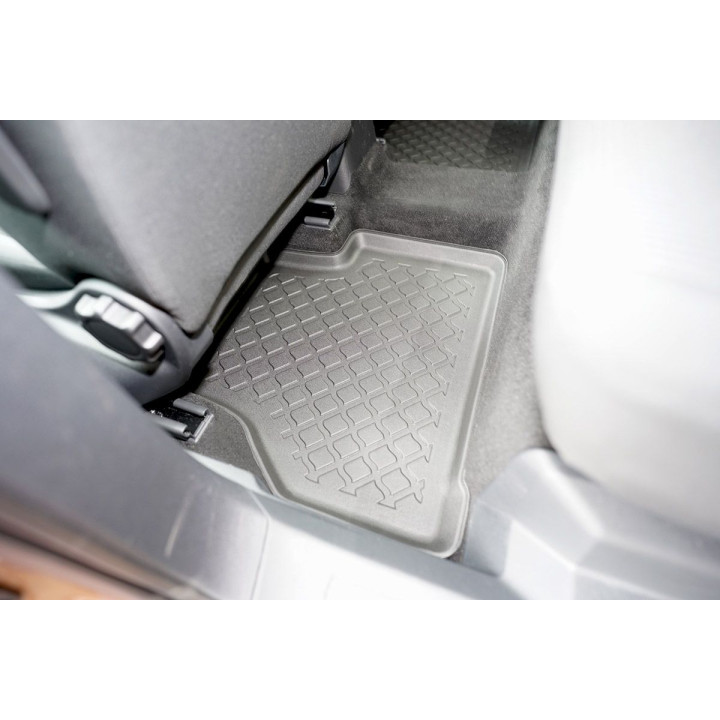 Guardliner floor mat for Volkswagen Caddy V/Volkswagen Caddy Maxi V 5/7 seats C/5 11.2020-Ford Tourneo Connect III V/5 05.2022, 