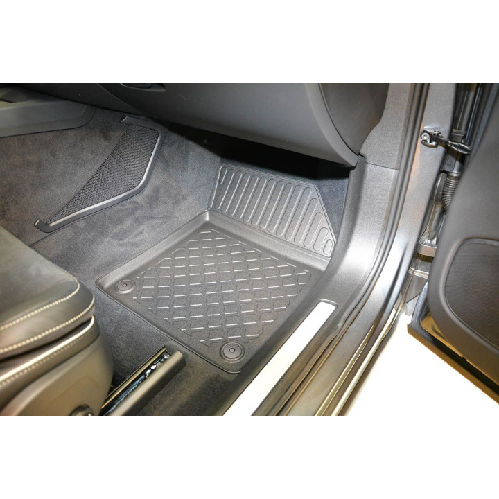 Guardliner Floor Mat for Volvo XC60 II + Facelift 2025 SUV/5 07.2017-Volvo XC60 T8 Plug-in Hybrid + Facelift 2025 SUV/5 01.2018