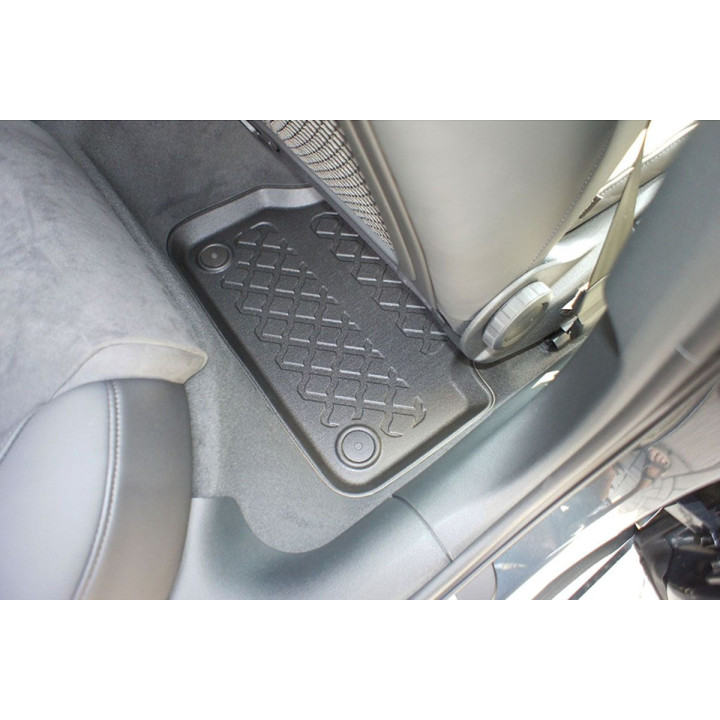 Guardliner floor mats for Audi A6 (C7) Limousine S/4 03.2011-05.2018/Avant C/5 09.2011-08.2018