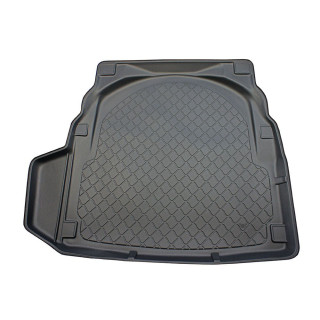 Guardliner trunk box for Mercedes E W 212 S/4 03.2009-03.2016 with left wing (can be cut off)