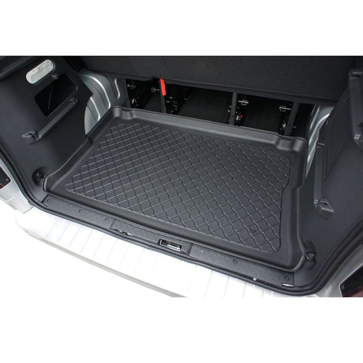 Guardliner trunk tray for Opel Vivaro B Tour 09.2014-02.2019/ Renault Traffic III 09.2014-/Fiat Talento 2016-Nissan NV300 V/5 11