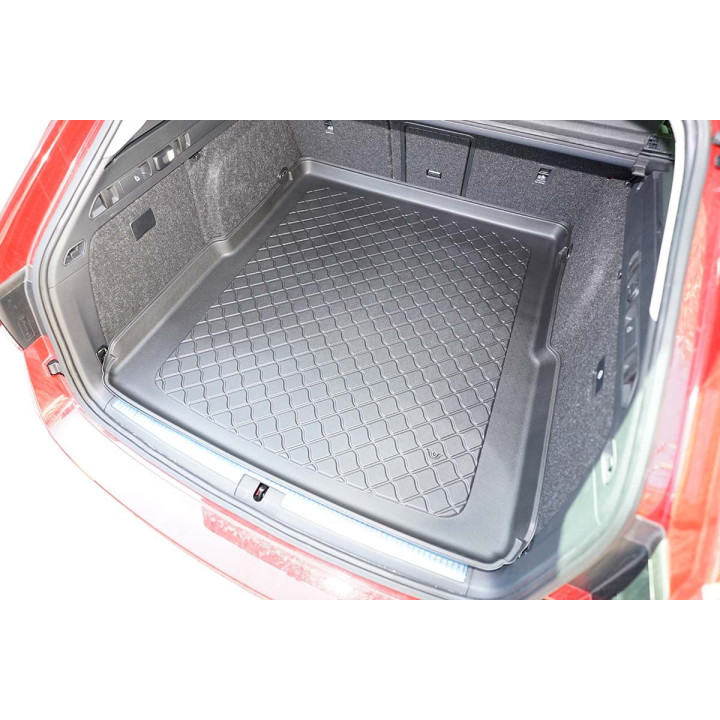 Guardliner trunk tray for Skoda Superb iV Plug-in Hybrid Combi C/5 2020-06.2022