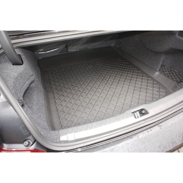 Bac de coffre Guardliner pour Volvo S90 Limousine 2WD + 4WD (AWD) S/4 10.2016-Volvo S90 Limousine Mild Hybrid S/4 2020-