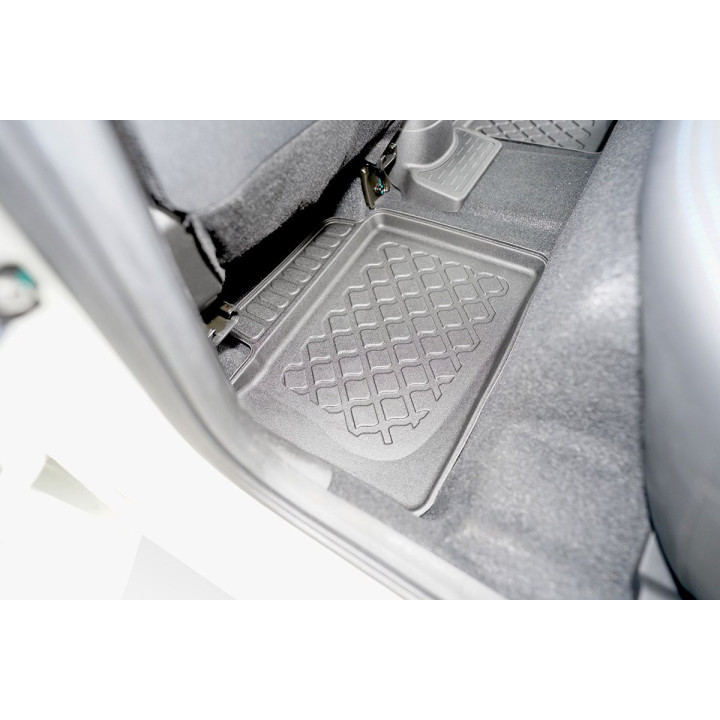 Guardliner floor mat for Dacia Spring (BBG) electric SUV/5 before Facelift 03.2021-2024