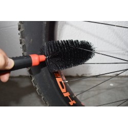 Brosse de nettoyage chaîne pour vélo et moto - EvoBike