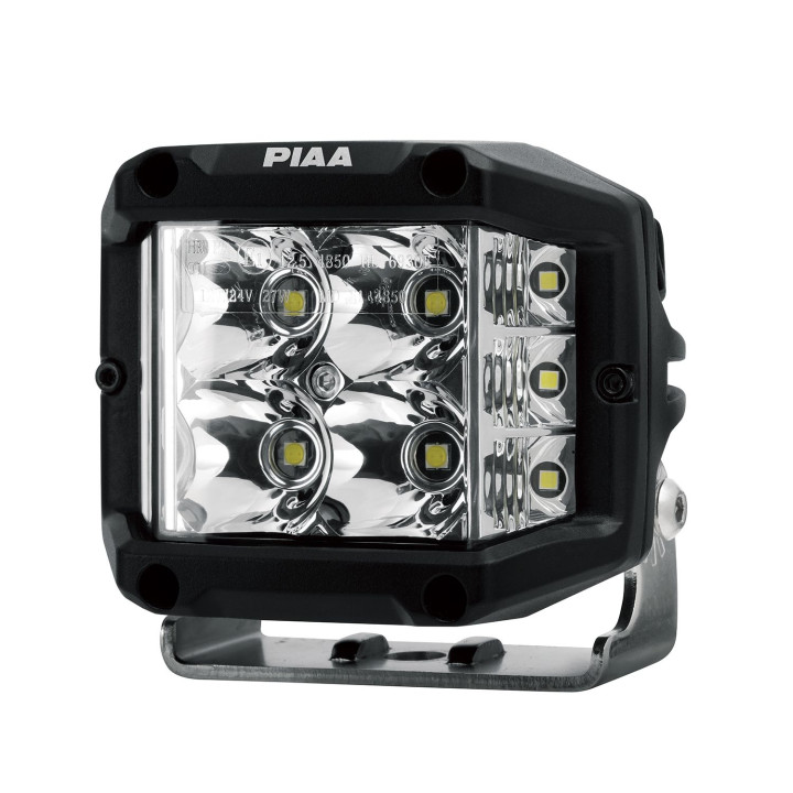 PIAA DKQE39E Pair of cubic auxiliary LED lights 5600K (9.7 × 8.9 × 7.3 cm) - Long-range lighting - Auto / 4x4 / Motorcycle