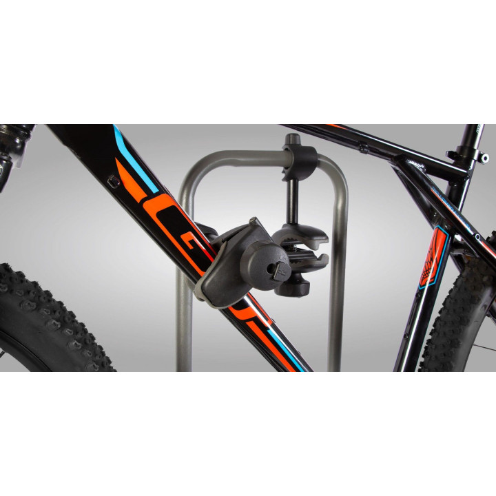 E-HORNET 2 - porte-vélo attelage plateforme 2 Vélos Electriques 13 Broches