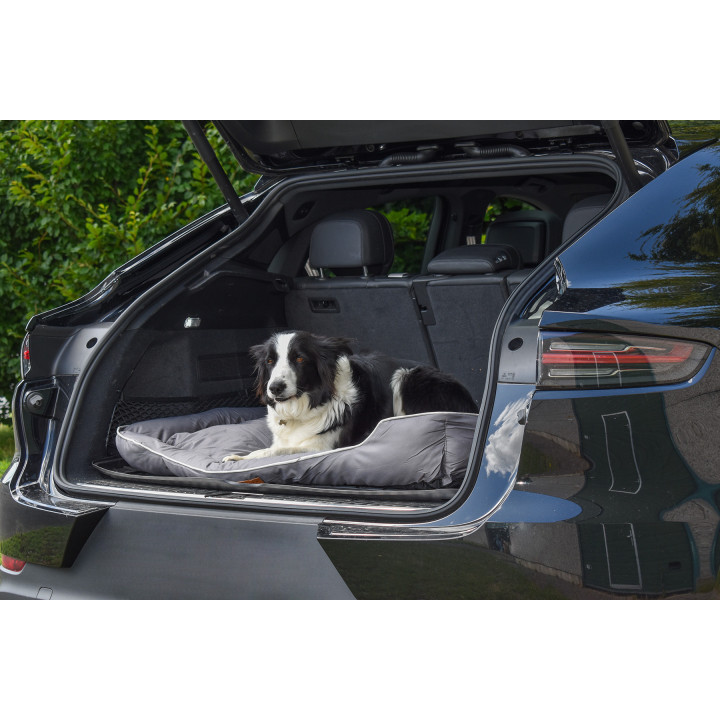 Panier pour chien type couchage de coffre