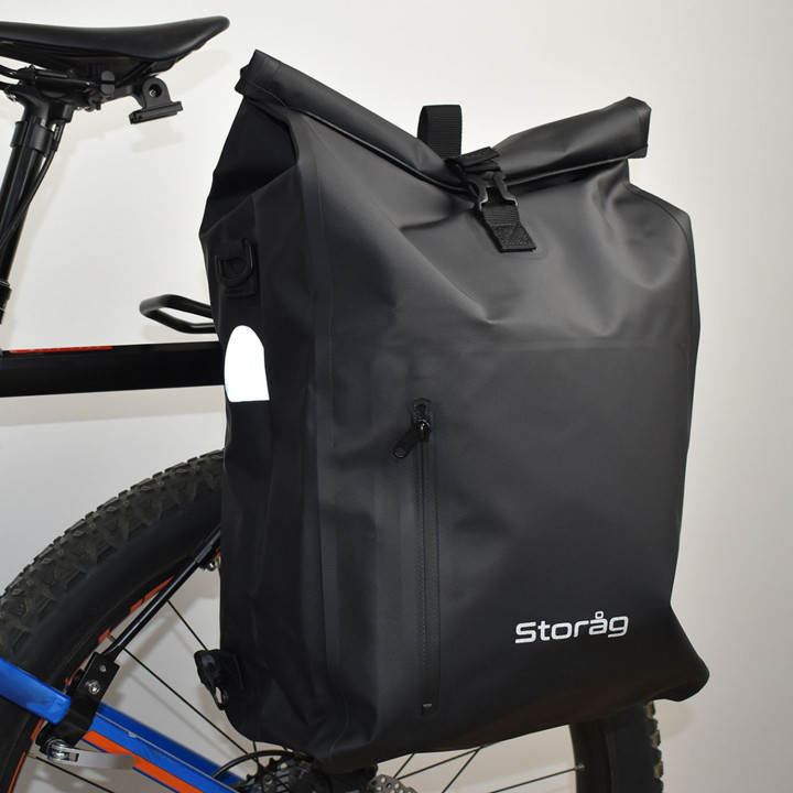 Sacoche Vélo waterproof 25L Storåg . Fonctions 3-en-1 – Sacoche Latérale pour Porte-Bagages, Sac à Dos & Sac à Bandoulière – 100