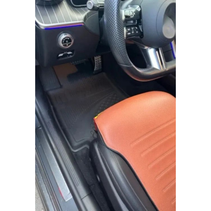 Tappetino SAHLER adattabile per MERCEDES C W206