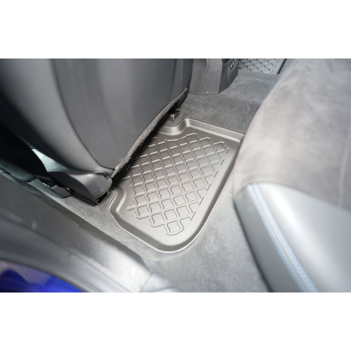 Tapis de sol Guardliner pour BMW 2 (F74) Gran Coupe traditional engineMild Hybrid CP/5 03.2025