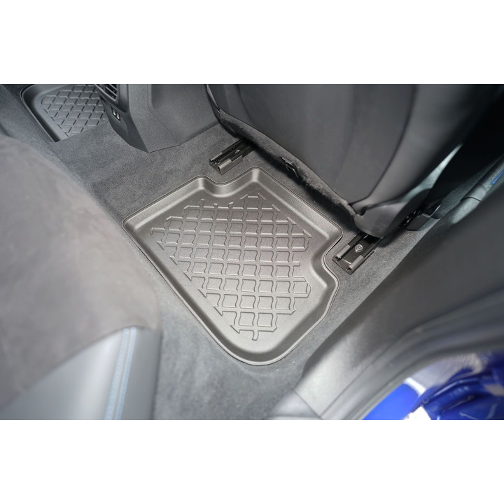 Tapis de sol Guardliner pour BMW 2 (F74) Gran Coupe traditional engineMild Hybrid CP/5 03.2025