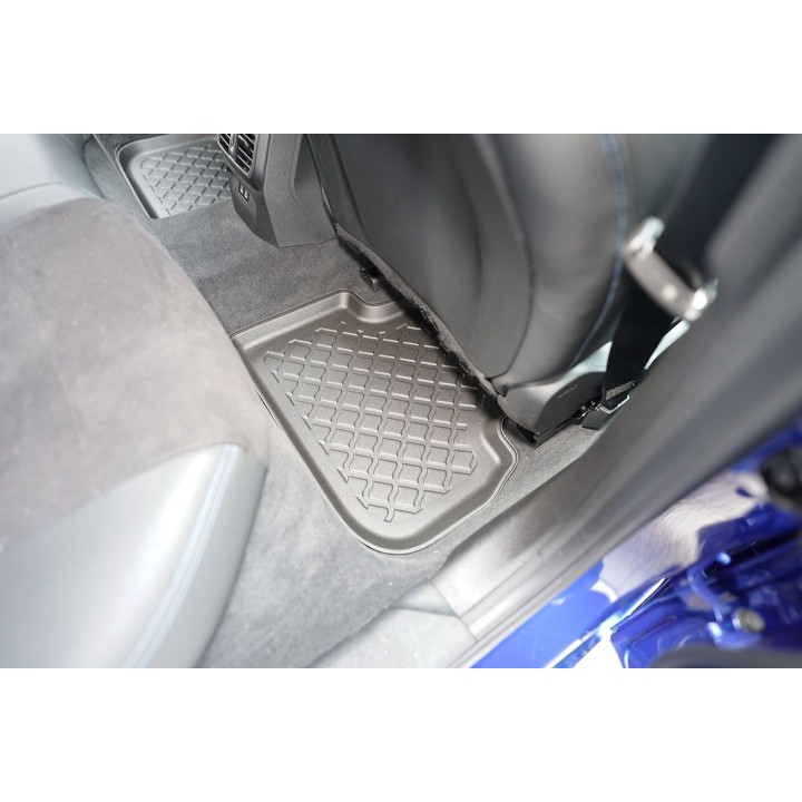 Tapis de sol Guardliner pour BMW 2 (F74) Gran Coupe traditional engineMild Hybrid CP/5 03.2025